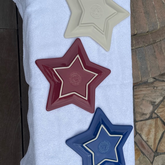 Longaberger red white and blue star plates - Picture 10 of 10